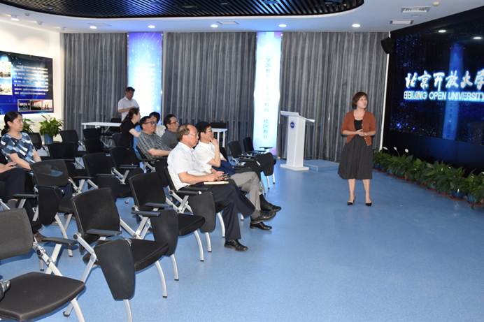 说明: E:\官网华球平台\校内主网站\2018.6.27上海开大调研华球平台、图片\DSC_0331.JPG